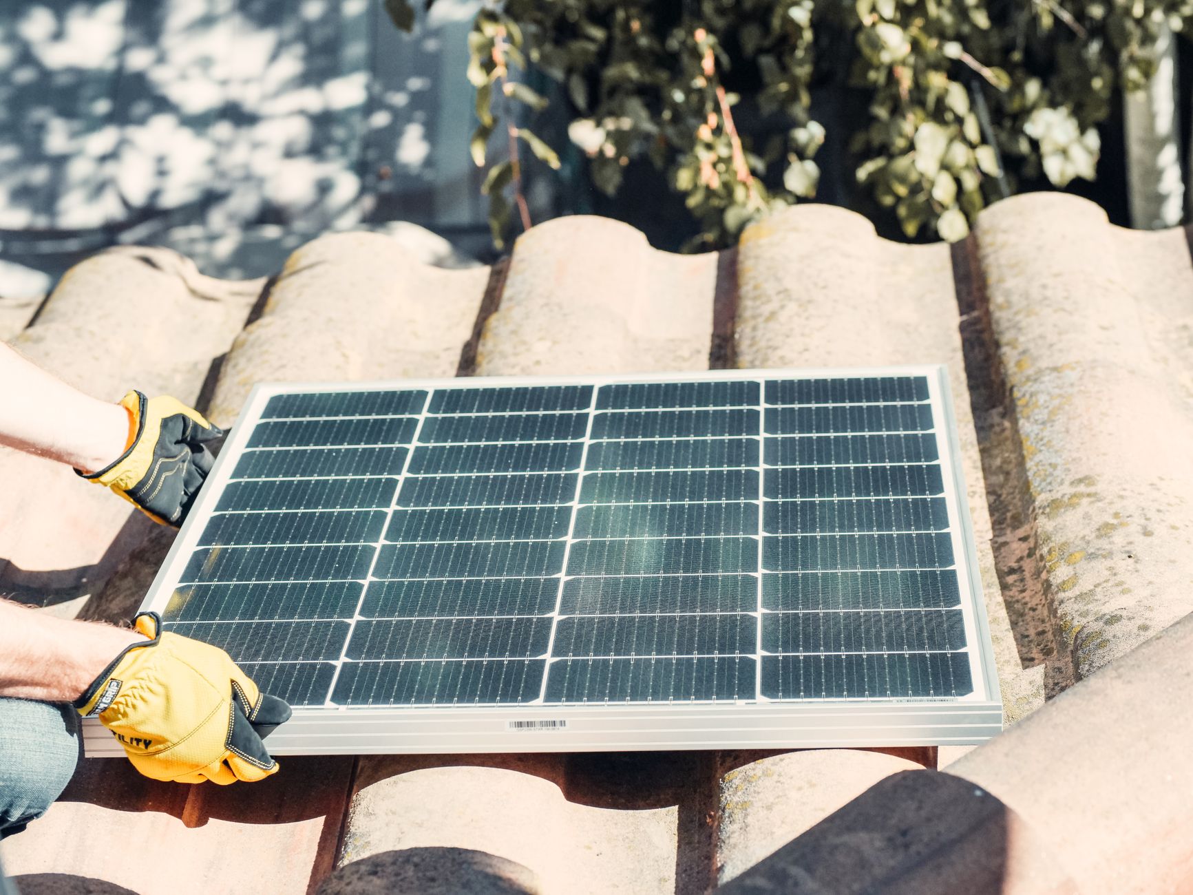 Installateur panneaux solaires équipe à Nancy